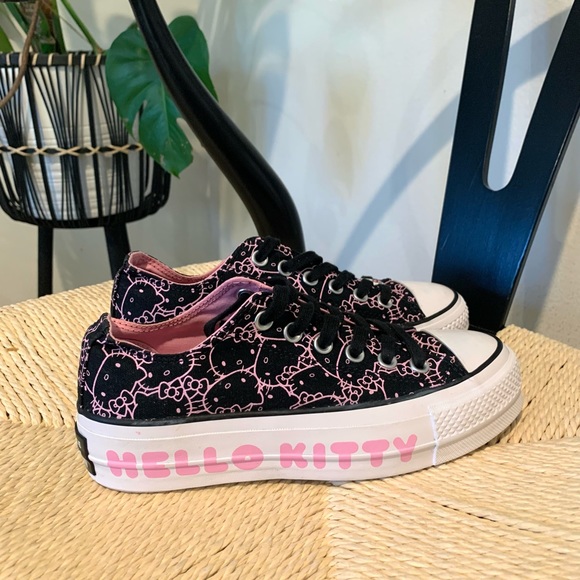 Converse Shoes - -SOLD-  Converse x Sanrio Hello Kitty
